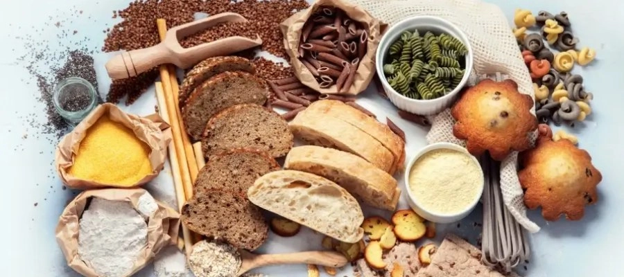 mesa com alimentos sem gl